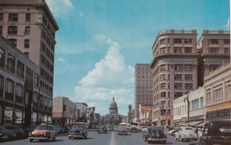 AUSTIN TX - CONGRESS AVENUE OLD CARS TAXI CAB POSTCARD - Austin