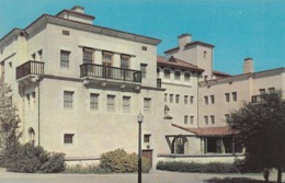 AUSTIN TX - HOME ECONOMICS BUILDING UNIVERSITY OF TEXAS POSTCARD - Austin