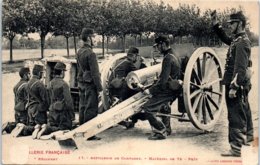 Militaire -  Artillerie Française - Régiment - Matériel De 75 Prêt Edition Labouche Frères - Equipment