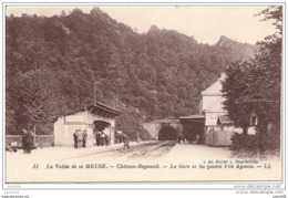 CHATEAU - REGNAULT ..--  GARE . - Givet