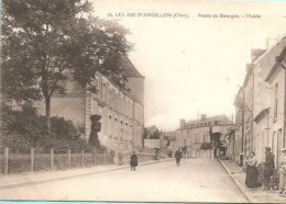 18 Cher  : Les Aix D'Angillon  Route De Bourges-mairie   Réf 7490 - Les Aix-d'Angillon