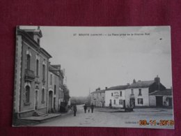 CPA - Bouaye - La Place Prise De La Grande Rue - Bouaye