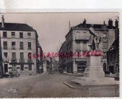 71 - CHALON SUR SAONE - STATUE DE NICEPHORE NIEPCE INVENTEUR DE LA PHOTOGRAPHIE - PHOTO- ROYAL HOTEL - Chalon Sur Saone