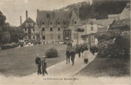 29 ERGUE-GABERIC  LA FETE DIEU AU MANOIR ODET PROCESSION TBE - Ergué-Gabéric