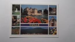 Delcampe - Le Chateau  Le Parc Et Jet D'Eau Vue Generale - Vizille