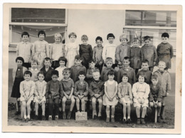 Photo 17,9 X 12,9 Cm Ecole Golbey BEAULIEU Le 3 10 1961 - Golbey