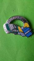 Pin's Automobile PEUGEOT 106 - Peugeot