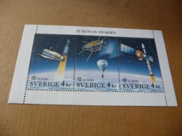 TIMBRES   SUÈDE   EUROPA   1991   BLOC  FEUILLET  N  19   COTE  7,50  EUROS   NEUFS  LUXE** - 1991