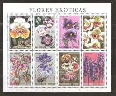 Mozambique 2000 N° 1474 / 81 ** Insectes, Coléoptères, Fleurs, Helianthus, Marguerite, Jacinthe, Papillon, Clématite - Mozambique