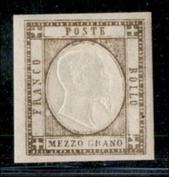 ANTICHI STATI ITALIANI - PROVINCE NAPOLETANE - 1861 - Mezzo Grano (18) - Grandi Margini - Gomma Originale - Molto Bello  - Andere & Zonder Classificatie