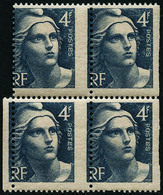 ** N°725 4F Bleu, Bloc De 4 Superbe Variété De Piquage - TB - Otros & Sin Clasificación