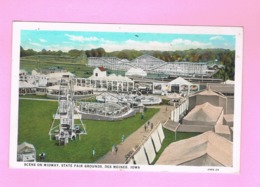 U.S.A. IOWA. CEDAR RAPIDS. SCENE ON MIDWAY, STATE FAIR GROUNDS, DES MOINES. - Cedar Rapids