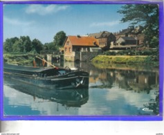 Carte Postale 59. Berlaimont  Péniche  Très Beau Plan - Berlaimont