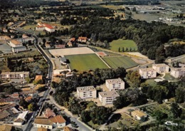 BLANQUEFORT - Vue Aérienne - Le Stade - L'école D'agriculture Et La Cité Castera - Blanquefort