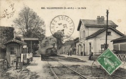 Villecresnes "train En Gare" - Villecresnes