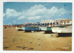 85 Vendée Notre Dame De Monts La Plage Et Les Bateaux Nommés A Marée Basse - Other & Unclassified