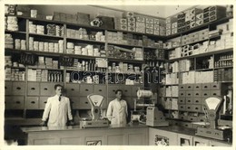 * T2 1941 Dés, Dej; üzlet Belső Eladókkal / Shop Interior With Cashiers. Photo - Unclassified