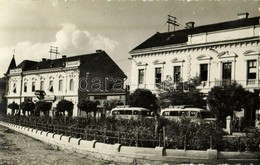 T2 1942 Szilágysomlyó, Simleu Silvaniei; Utca, Kiss László üzlete, Autóbusz / Street View, Shops, Autobus. Photo - Sin Clasificación