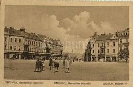 * T2/T3 Ungvár, Uzshorod, Uzhhorod, Uzhorod; Masaryk Tér, Gyógyszertár, üzletek / Masarykovo Námestie / Square, Shops, P - Andere & Zonder Classificatie