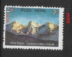 NEPAL   1975 Tourist Destinations In Nepal    ** GANESH HIMAL MOUNTAIN - Nepal