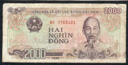 VIETNAM P107b 2000 DONG 1988 #QC   FINE NO P.h. - Viêt-Nam