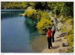 Carte Postale   62.  Houdain  Jour De Pêche Sur L'étang De Beugin  Trés Beau Plan - Isbergues