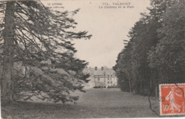 76 Valmont.  Le Chateau Et Le Parc - Valmont