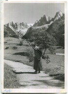 Soglio - Frau Mit Kiepe - Foto-Ansichtskarte - Verlag P. Pomatti Castasegna - Castasegna