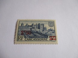 Timbre Carcassonne Surcharge Rouge 2F50 Sur 5F 1941.  Y & T N°490.Neuf. - Nuevos