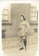 Cpsm  CARTE  Guerre 1914 1918 Carte Photo Militaire Avec Une Jambe Artificielle - Santé