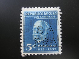 CUBA ,  FIRMENLOCHUNG , Perfin , 2 Scans  , Selten - Oblitérés