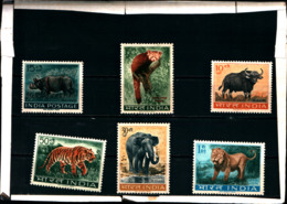 90929) INDIA LOTTO DI FRANCOBOLLI-1962-63 FAUNA ANIMALI PROTEZIONE NATURA 6 VAL - MNH** - Unused Stamps