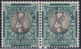 SOUTH AFRICA Antelope Bilingual 1/2d Pair MNH VF - Unclassified