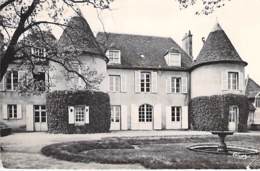 03 - NERIS Les BAINS : Chateau De Cerclier - CPSM Village (2.600 Habitants) Format CPA - Allier - Neris Les Bains
