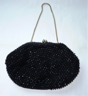 VINTAGE PETIT SAC NOIR PERLES AVEC CHAÎNETTE DORÉE TBE - Sonstige & Ohne Zuordnung