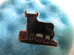 H Pin's Pin S Sport Tauromachie - Corrida