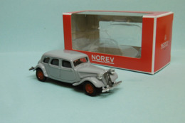 Norev - CITROEN Traction Avant 15-Six 1939 Gris Neuf NBO 3 Inches 1/64 - Norev