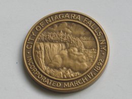 Médaille 75th Anniversary Celebration - City Of Niagara Falls . New York -1892-1967  **** EN ACHAT IMMEDIAT **** - Firma's