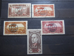 VEND BEAUX TIMBRES DE POSTE AERIENNE DE SYRIE N° 107 - 111 , X !!! - Airmail