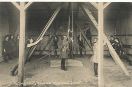 Girls On Gym. Open Air Gymnasium. " Moorlands School " Jeunes Filles Gymnastique Edit Buchanan Croydon - Gymnastiek