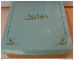 ACHAT IMMEDIAT SUPERBE  BOITE NOEL  JP GAULTIER  2001 - Toebehoren