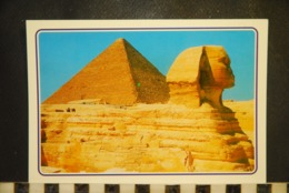 CP  EGYPT , GIZA The Great Sphynx And Keops Pyramids - Gizeh