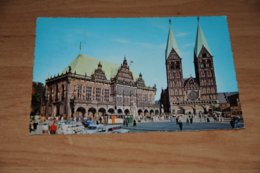 951-      BREMEN, RATHAUS UND DOM - Bremen