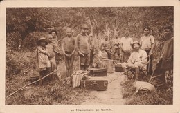 CAMEROUN FRANCAIS Missions Des Pretres Du Sacré Coeur De St Quentin .Le Missionnaire En Tournée 300M - Cameroun