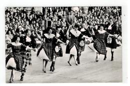 SCHOTEN INTERNATIONAAL VOLKSDANSFESTIVAL  9. Schotse Volksdansgroep 1961 Foto Bellens - Schoten