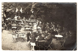 CARTE PHOTO - RECEPTION DANS UN JARDIN - BANQUET - 4 Juillet 1918 - Réceptions