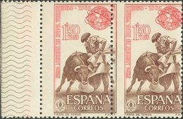 **1591dx(2). 1964. 1'50 Pts Rojo Y Castaño, Pareja, Borde De Hoja. Variedad DENTADO VERTICAL DESPLAZADO. MAGNIFICO Y RAR - Sonstige & Ohne Zuordnung