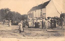 St Christophe En Brionnais             71          Le Marché Aux Comestibles         (voir Scan) - Otros & Sin Clasificación