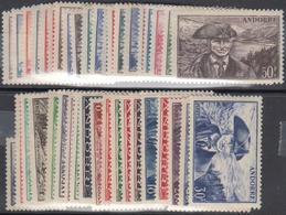 ** TIMBRES POSTE - ** - N°100/137 - Ens. TB - Unused Stamps