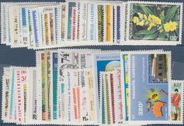 ** NELLE CALEDONIE - ** - N°531/600 - Presque Complet - TB - Vide